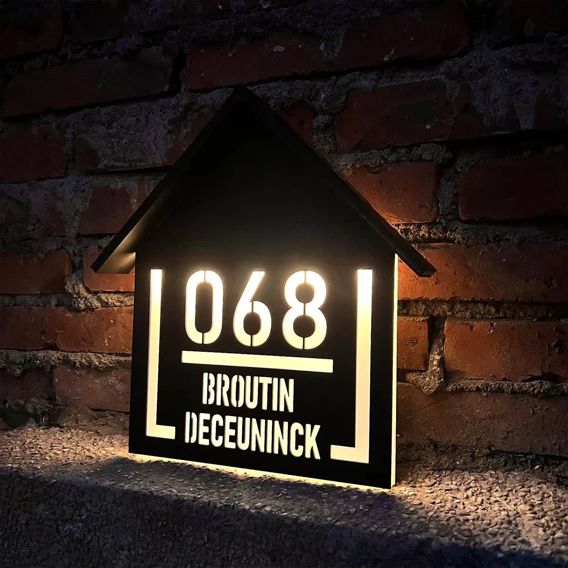 Personalized Exterior Solar House Sign Acrylic LED Night House Number Plaque Outdoor Family Address Sign Street Solar Sign - Amiko Decor
